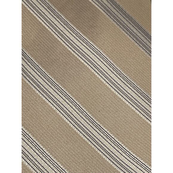 Calvin Klein 100% Silk Men’s Neck Tie Made In China - Picture 9 of 9